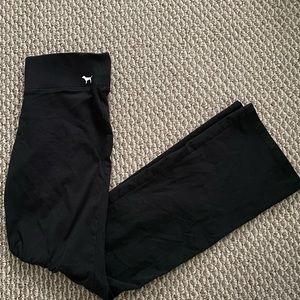 VS Pink Yoga Pants